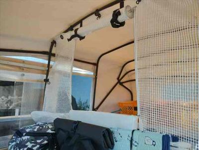 ファスナー開中