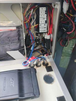 ジャンクションヒューズボックス