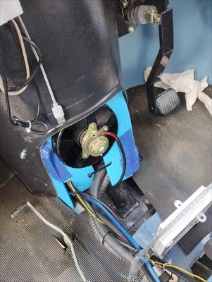 ファン廻り隙間埋め